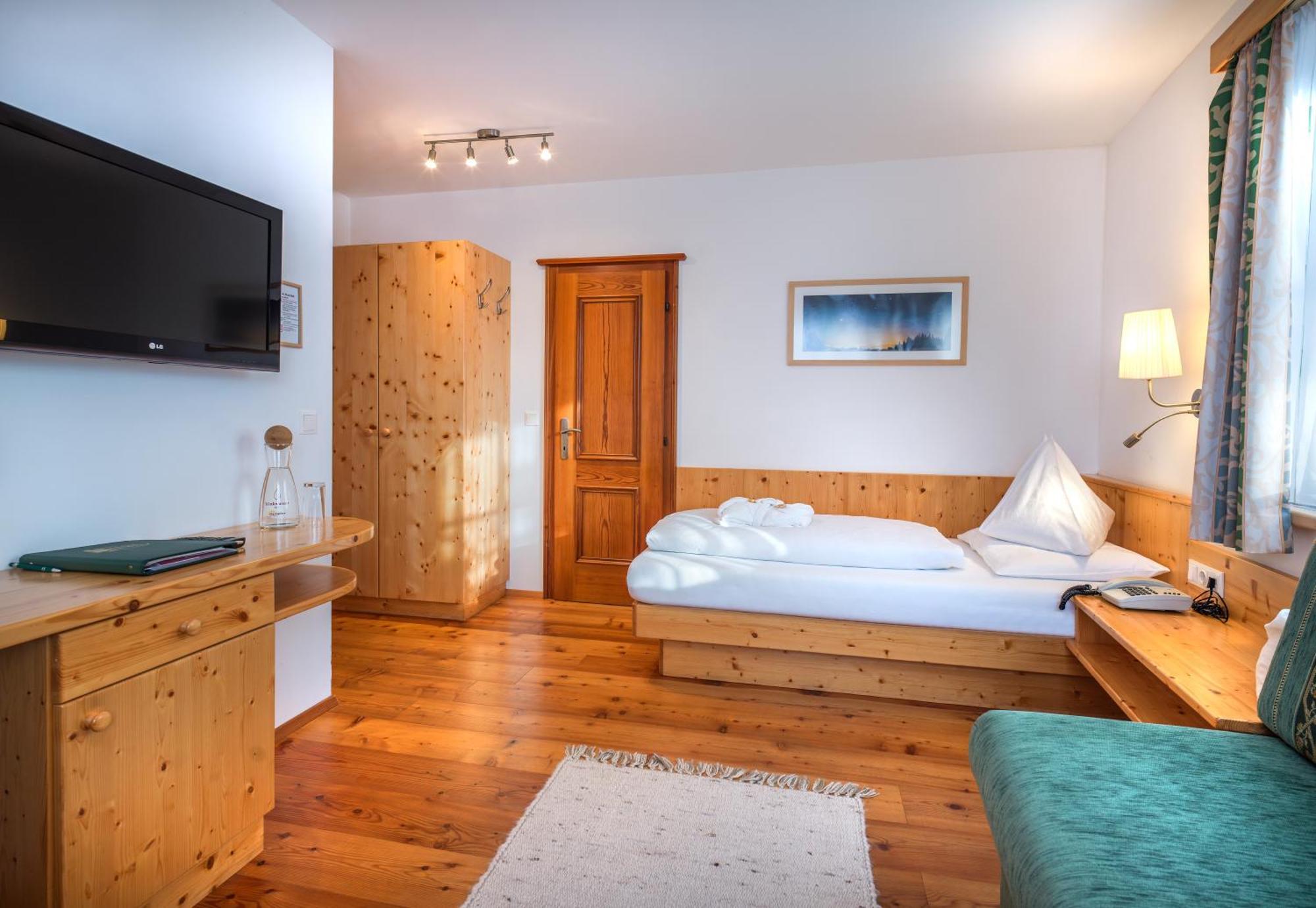 Hotel Haeuserl Im Wald Мариапфар Екстериор снимка