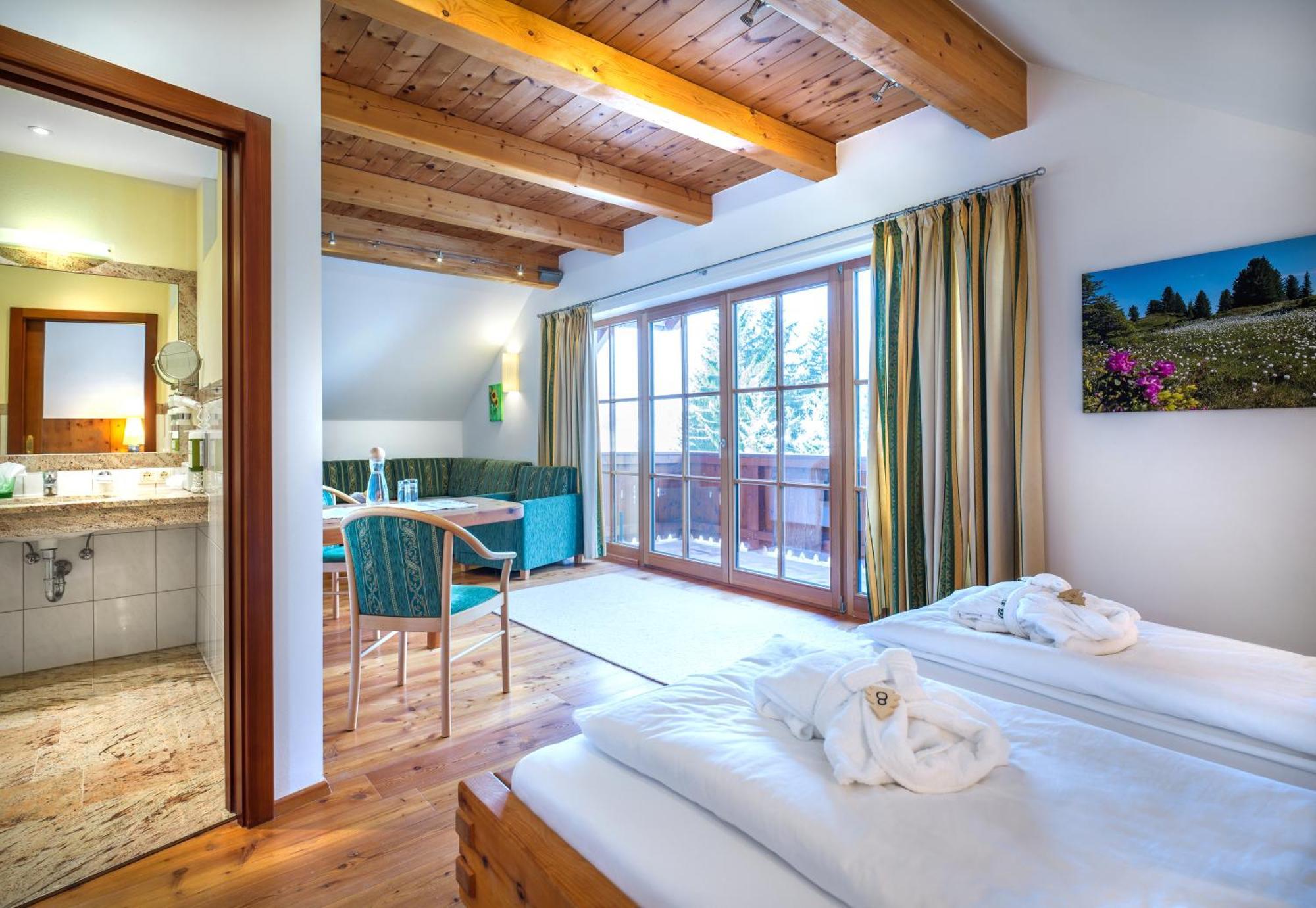 Hotel Haeuserl Im Wald Мариапфар Екстериор снимка