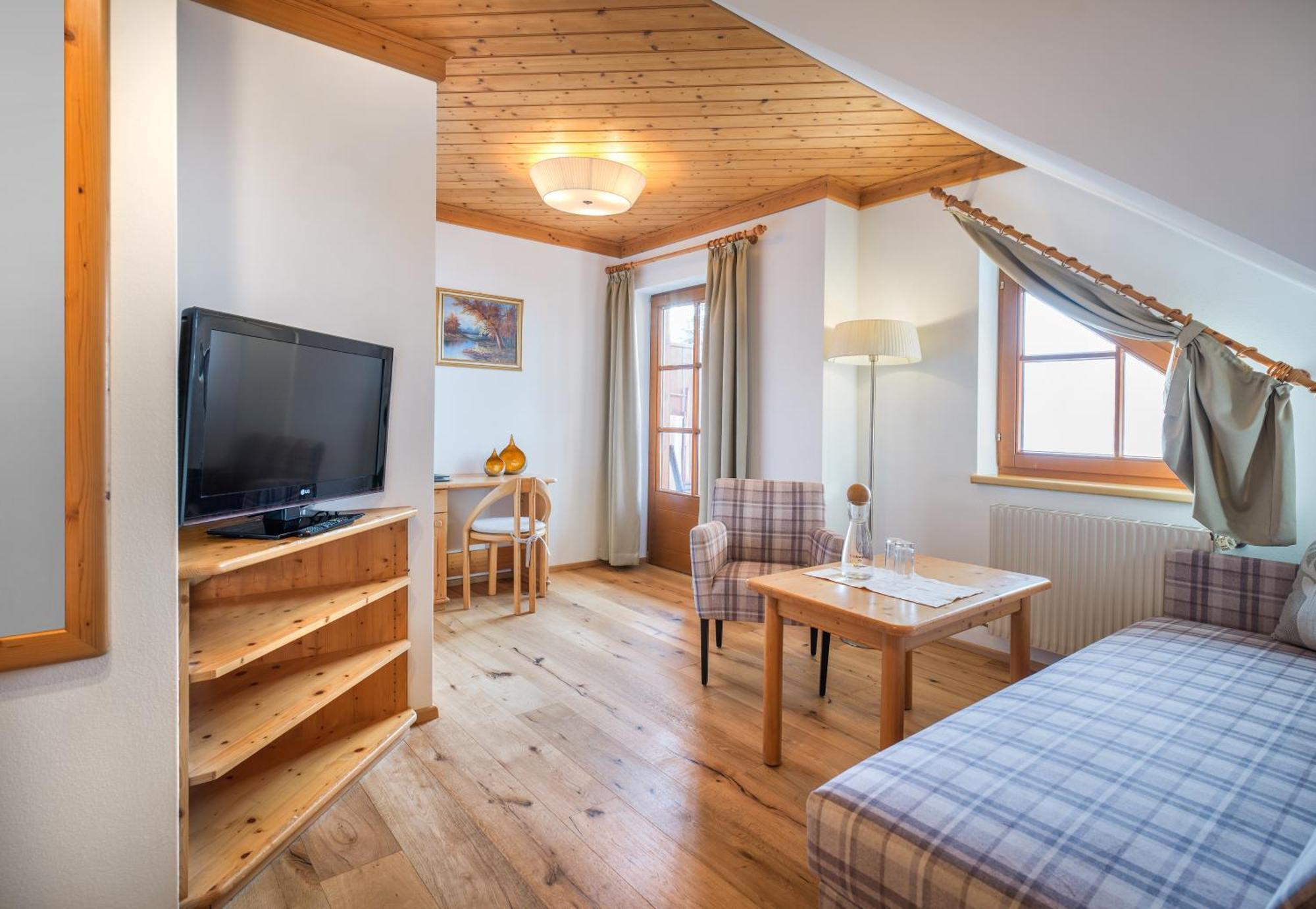 Hotel Haeuserl Im Wald Мариапфар Екстериор снимка